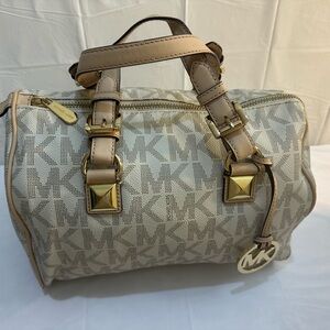 Michael Kors Cream Interior Satchel